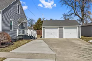 1542 9th St, Green Bay, WI 54304 - Photo 25