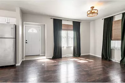 1542 9th Street, Green Bay, WI 54304 - Photo 3