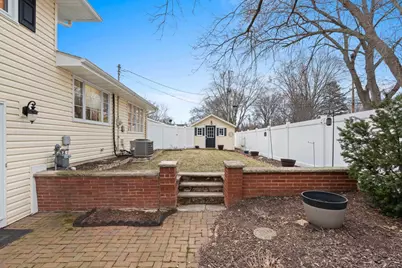 3520 Briar Terrace, Green Bay, WI 54301 - Photo 35