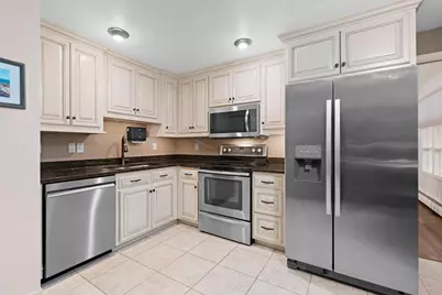 3520 Briar Terrace, Green Bay, WI 54301 - Photo 11