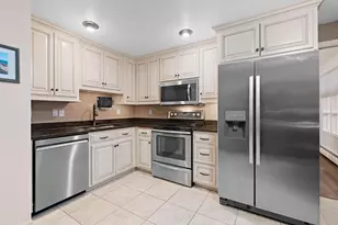 3520 Briar Terrace, Green Bay, WI 54301 - Photo 11