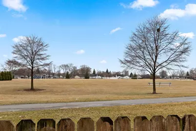 525 Dutton Avenue, Green Bay, WI 54304 - Photo 33