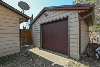 1024 Edgewood Drive, Green Bay, WI 54311 - Photo 27