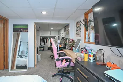 1024 Edgewood Drive, Green Bay, WI 54311 - Photo 15