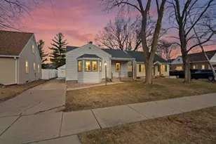 1132 12th Ave, Green Bay, WI 54304 - Photo 27