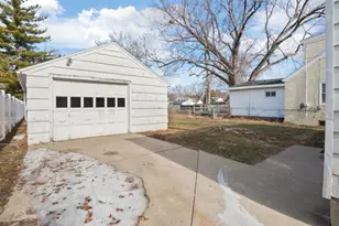 1132 12th Ave, Green Bay, WI 54304 - Photo 23