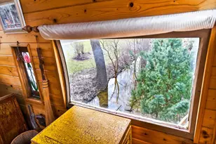 1305 Orchard Ct, Neenah, WI 54956 - Photo 11