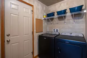 2642 Marathon Ave, Neenah, WI 54956 - Photo 11