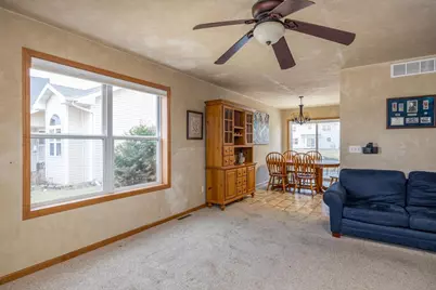 2642 Marathon Avenue, Neenah, WI 54956 - Photo 5