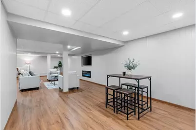 1236 Meadowview Drive, Menasha, WI 54952 - Photo 17