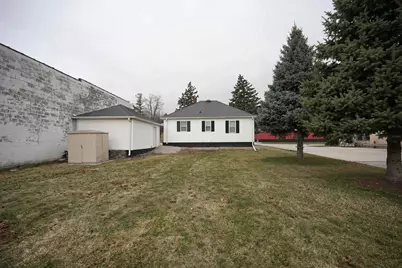 436 N Madison Street, Chilton, WI 53014 - Photo 17