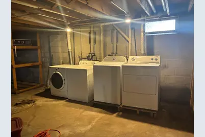 919 Bismarck Avenue, Oshkosh, WI 54902 - Photo 19