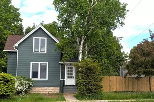 2316 Oregon St, Oshkosh, WI 54902 - Photo 1