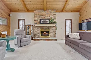 209 E Trillium Circle, Green Bay, WI 54313 - Photo 7