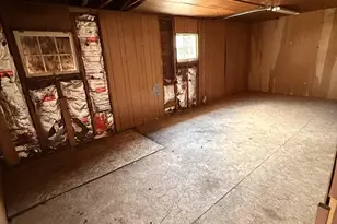 10 E Gruenwald Ave, Oshkosh, WI 54901 - Photo 3