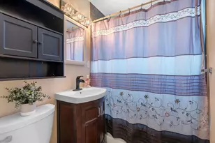 823 Jean St, Neenah, WI 54956 - Photo 13