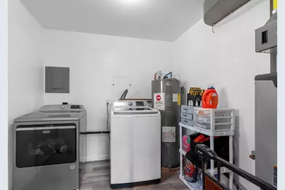 823 Jean Street, Neenah, WI 54956 - Photo 21