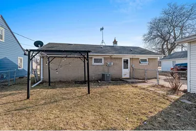 823 Jean Street, Neenah, WI 54956 - Photo 29