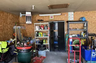 1046 Dousman St, Green Bay, WI 54303 - Photo 9