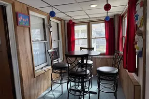 1046 Dousman St, Green Bay, WI 54303 - Photo 17