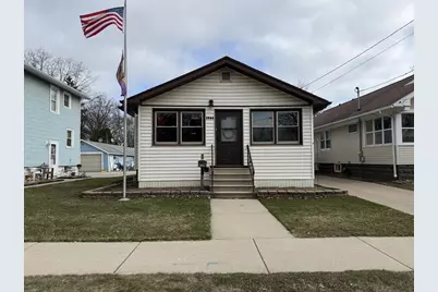 1046 Dousman Street, Green Bay, WI 54303 - Photo 3