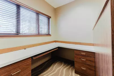 217 Ceape Avenue, Oshkosh, WI 54901 - Photo 15