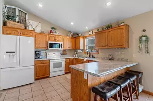 424 Polczinski Cir, Oconto Falls, WI 54154 - Photo 21