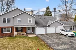 570 N Douglas St, Ripon, WI 54971 - Photo 19