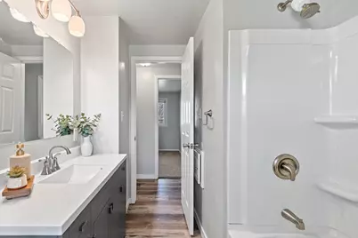 1914 Lilac Lane, Green Bay, WI 54302 - Photo 21