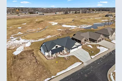 532 Royal St Pats Drive, Wrightstown, WI 54180 - Photo 3