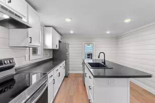 1175 9th St, Green Bay, WI 54304 - Photo 13