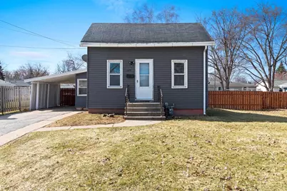 1175 9th Street, Green Bay, WI 54304 - Photo 1