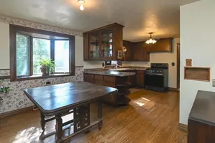 1321 Wiesner St, Green Bay, WI 54304 - Photo 11