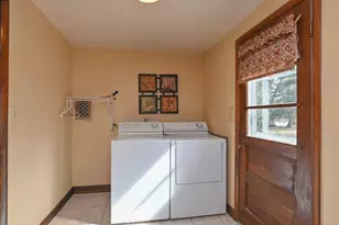 1321 Wiesner St, Green Bay, WI 54304 - Photo 17