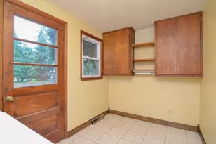 1321 Wiesner St, Green Bay, WI 54304 - Photo 23