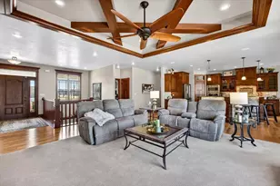 2514 Skyline Oaks Dr, De Pere, WI 54115 - Photo 11