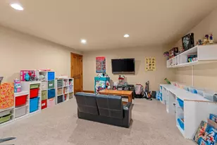 1055 Zacher Dr, Oshkosh, WI 54901 - Photo 27