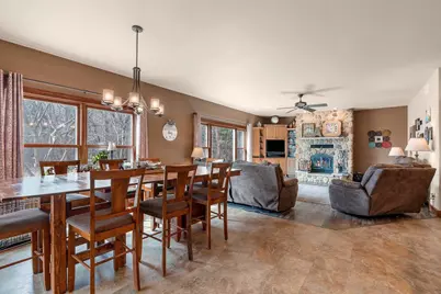 1055 Zacher Drive, Oshkosh, WI 54901 - Photo 11