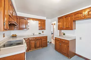 344 Coolidge St, Green Bay, WI 54301 - Photo 7