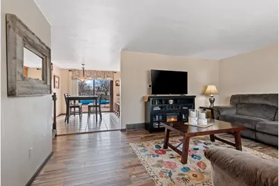 1935 Bunker Hill Court, De Pere, WI 54115 - Photo 5