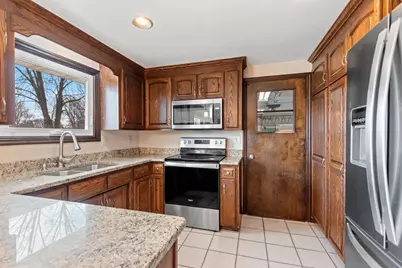 1935 Bunker Hill Court, De Pere, WI 54115 - Photo 13