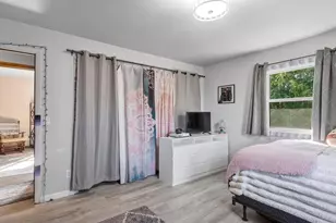 909 Brookwood Ct, Oshkosh, WI 54902 - Photo 23