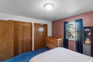 909 Brookwood Ct, Oshkosh, WI 54902 - Photo 21