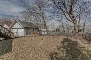 713 Main St, Neenah, WI 54956 - Photo 33