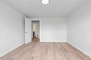 2130 Elm View Dr, Ashwaubenon, WI 54304 - Photo 15