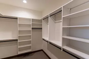 N8841 Galway Ln, Menasha, WI 54952 - Photo 13