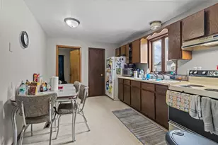 28 E 11th St, Fond du Lac, WI 54935 - Photo 35