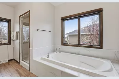 N9005 Blackoak Street, Menasha, WI 54952 - Photo 23