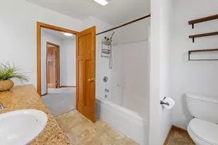 204 N Park Ave, Fond du Lac, WI 54935 - Photo 13