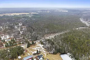 W8796 Smith Creek Rd, Crivitz, WI 54114 - Photo 5